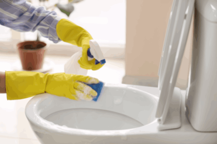Cara menghilangkan bau wc yang menguap
