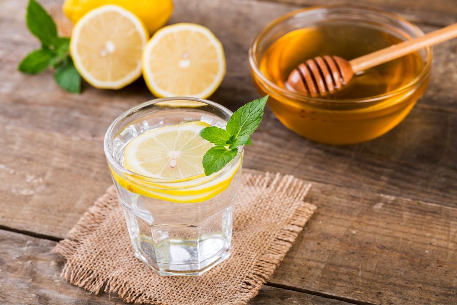 Uống nước chanh mật ong giảm cân, bổ sung nhiều dưỡng chất cho cơ thể