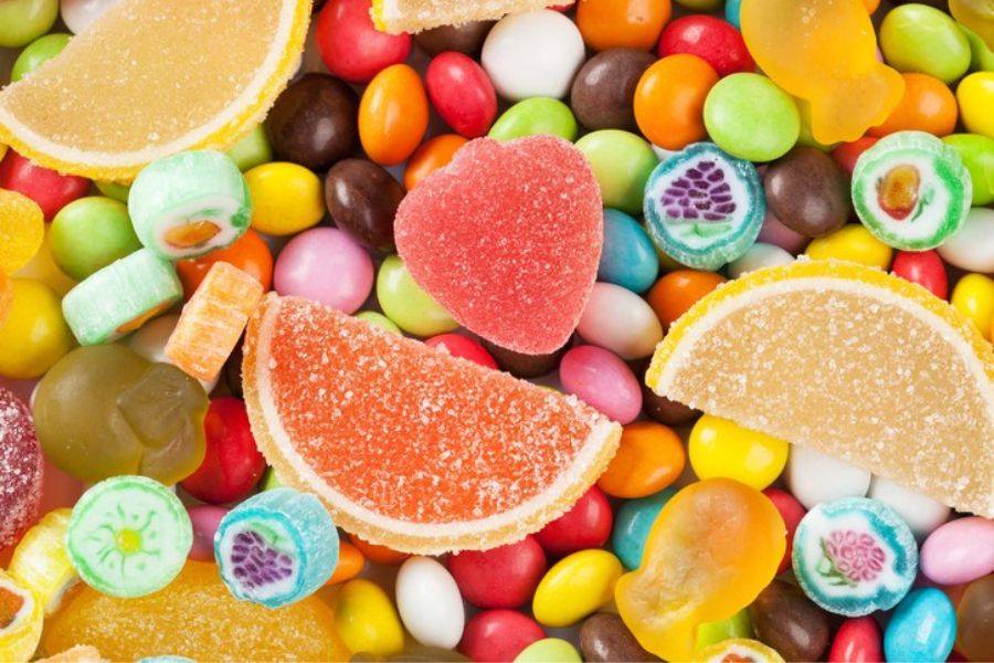 Không ăn thực phẩm chay chứa nhiều đường như bánh kẹo.