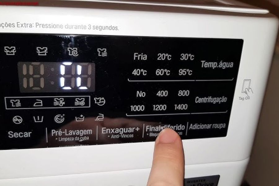 Máy giặt LG báo lỗi CL trên bảng điều khiển là hiển thị chức năng khóa trẻ em đã được kích hoạt.