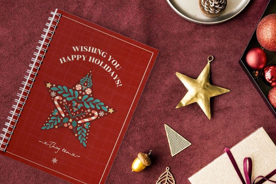 Sổ tay mini là món quà hoàn hảo dành làm quà tặng Noel cho khách hàng văn phòng.