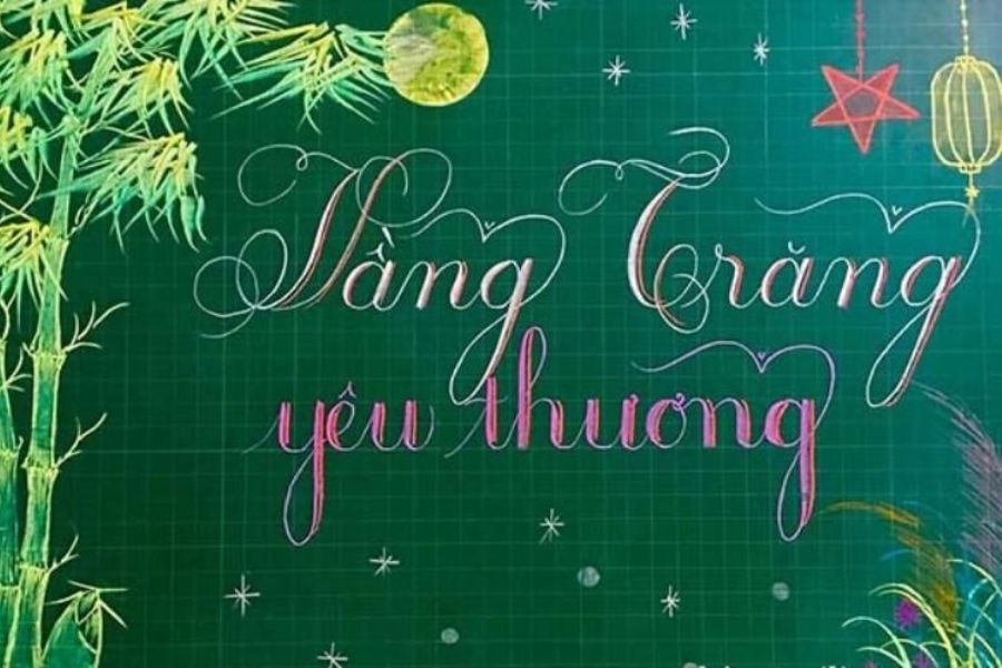 Trang trí bảng với chủ đề “Vầng trăng yêu thương". (Ảnh: Sưu tầm)