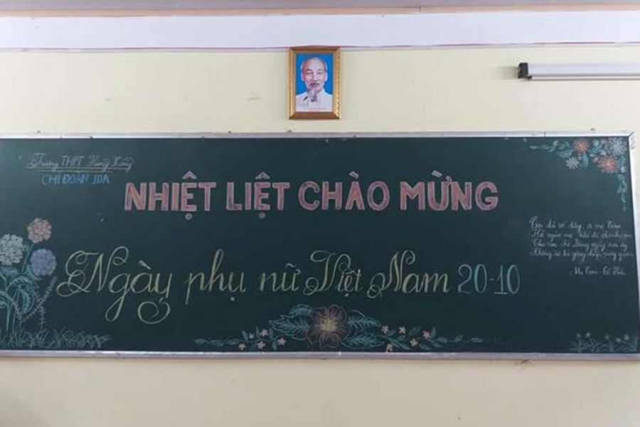 Viết chữ đơn giản để trang trí bảng chào mừng ngày 20/10. (Ảnh: Sưu tầm)