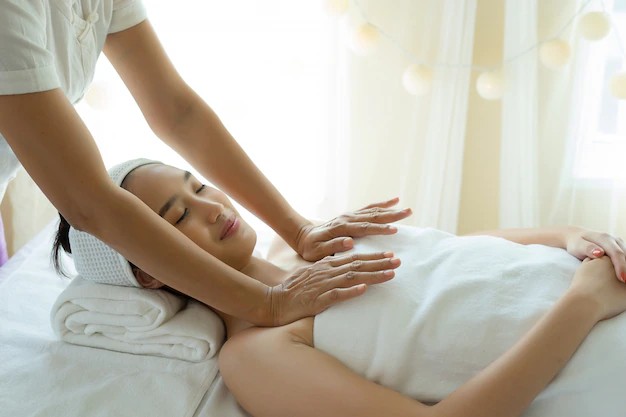 Massage Surabaya